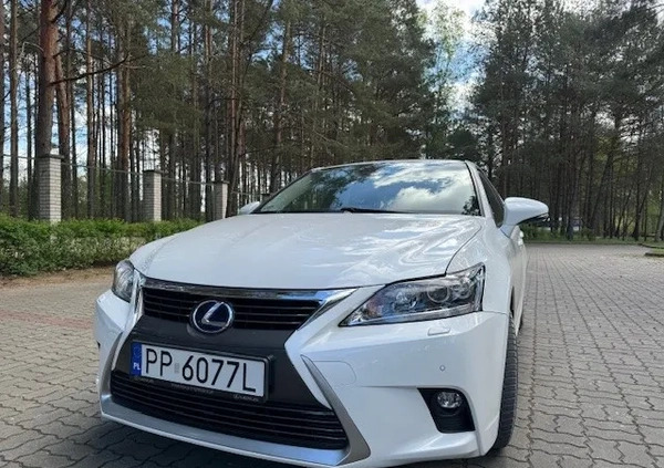 Lexus CT cena 67900 przebieg: 98500, rok produkcji 2014 z Piła małe 29